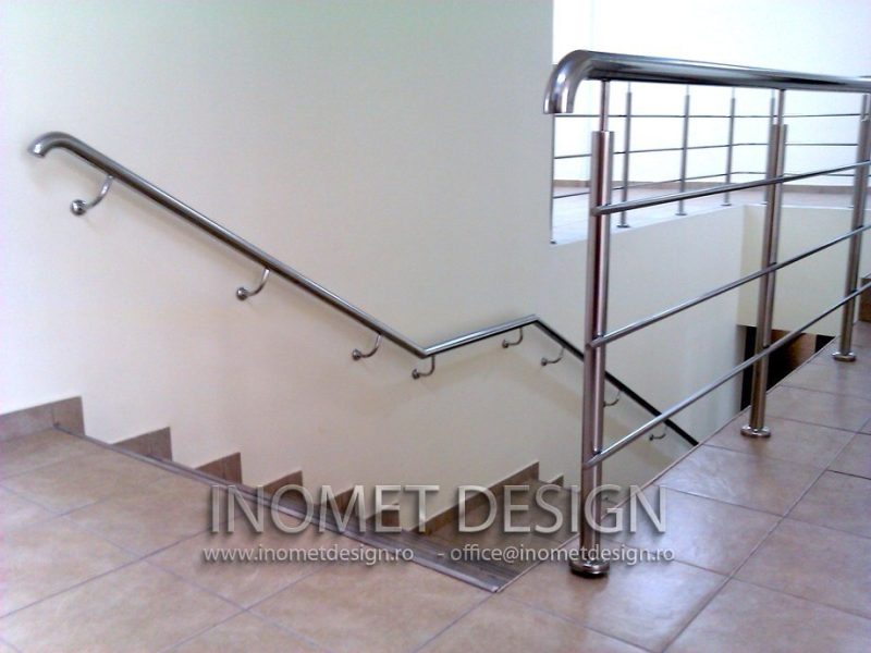 bal inox pe perete 2